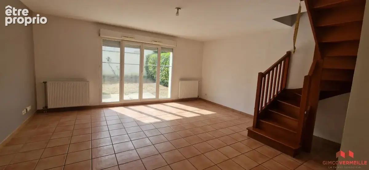 Maison contemporaine 4 pièces . Chanteloup Village. - photo 2