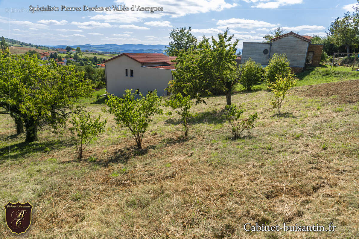 Terrain à bâtir de 700 m2 - photo 8