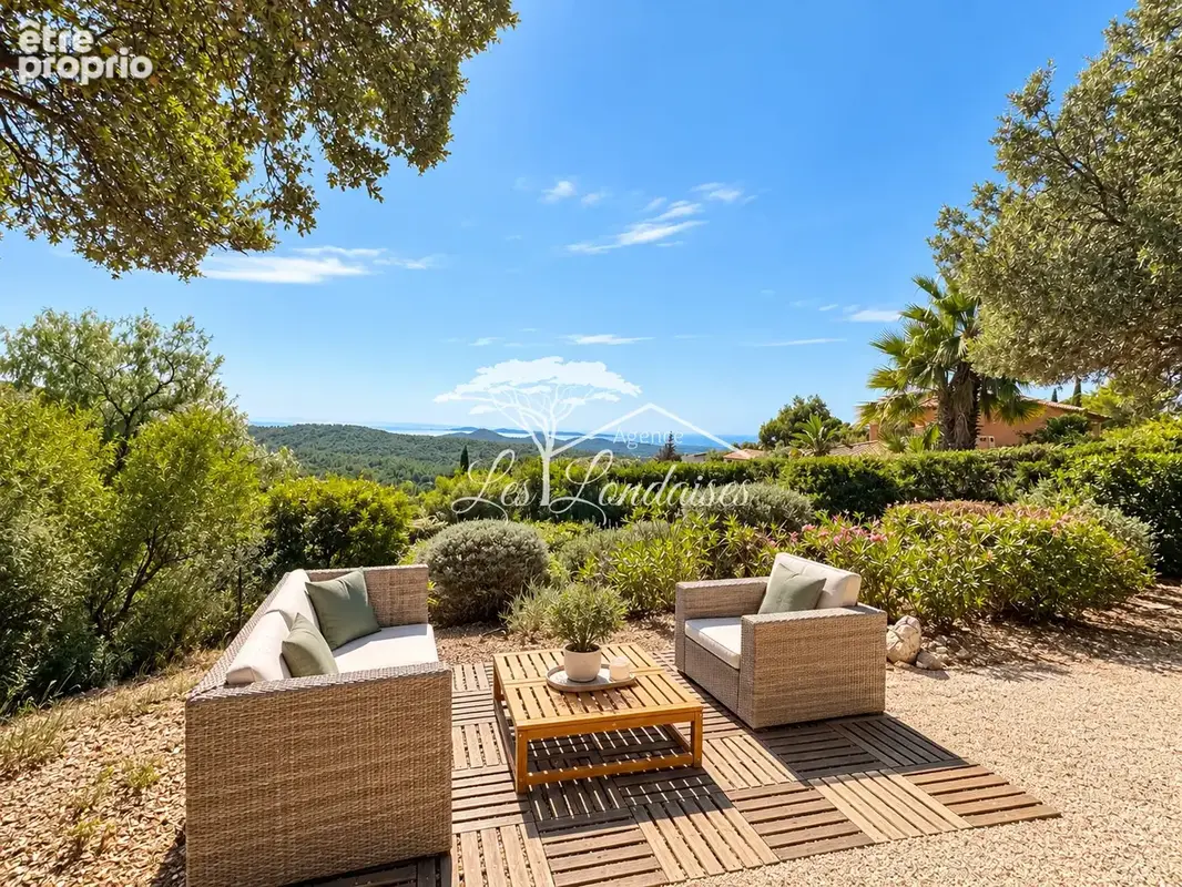 Maison à LA LONDE-LES-MAURES