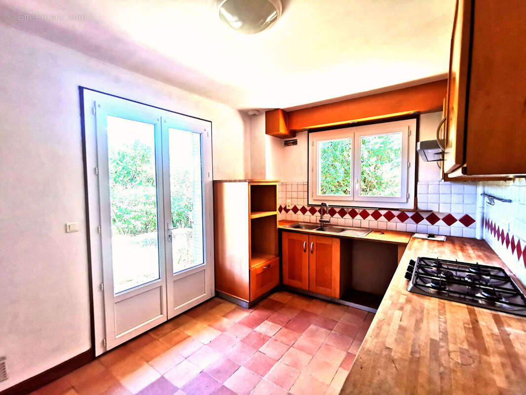 Maison 6 pièces - 170 m² - Fort potentiel - photo 13