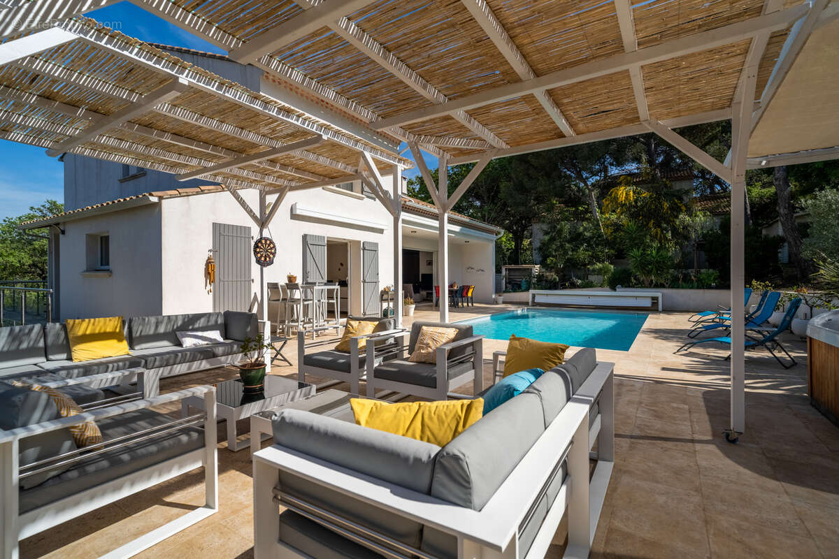 Maison à SIX-FOURS-LES-PLAGES