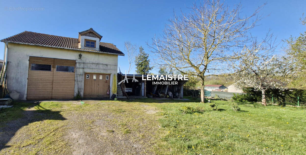 Maison à vendre - Proche Duclair - 168 m² - 5 chambres - Garage 60 m² - Terrain de 1 500 m² - photo 9