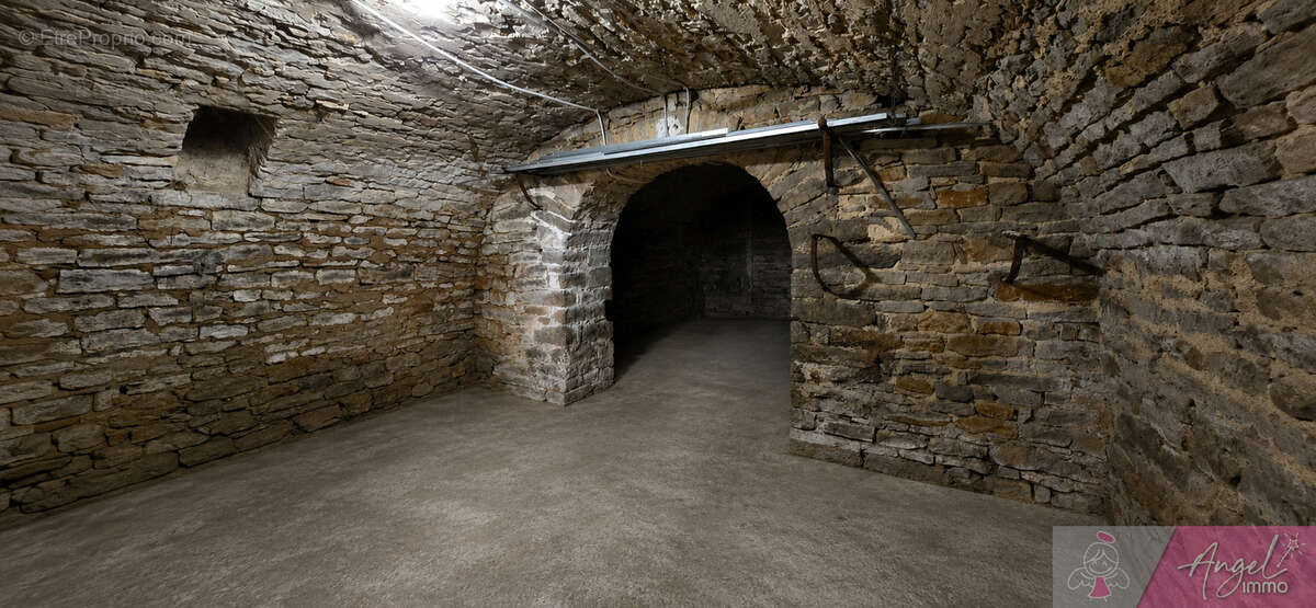Maison à ORCHAMPS