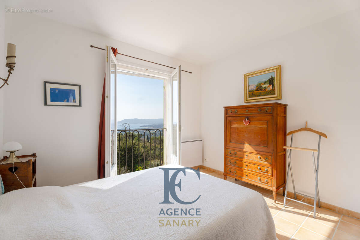 Maison à LA CADIERE-D'AZUR