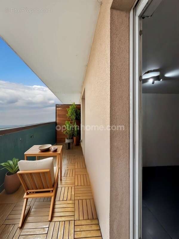 Appartement à ENGHIEN-LES-BAINS