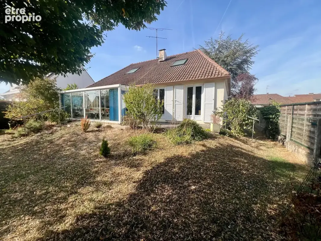 Photo Maison à Egly au prix de 325 000€