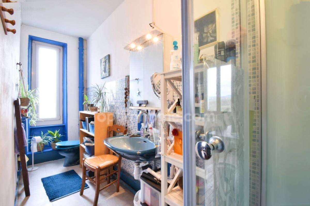 *** exclusivite *** grande maison avec terrasses, dependances et potager *** st dier d'auvergne 63520 *** - photo 17