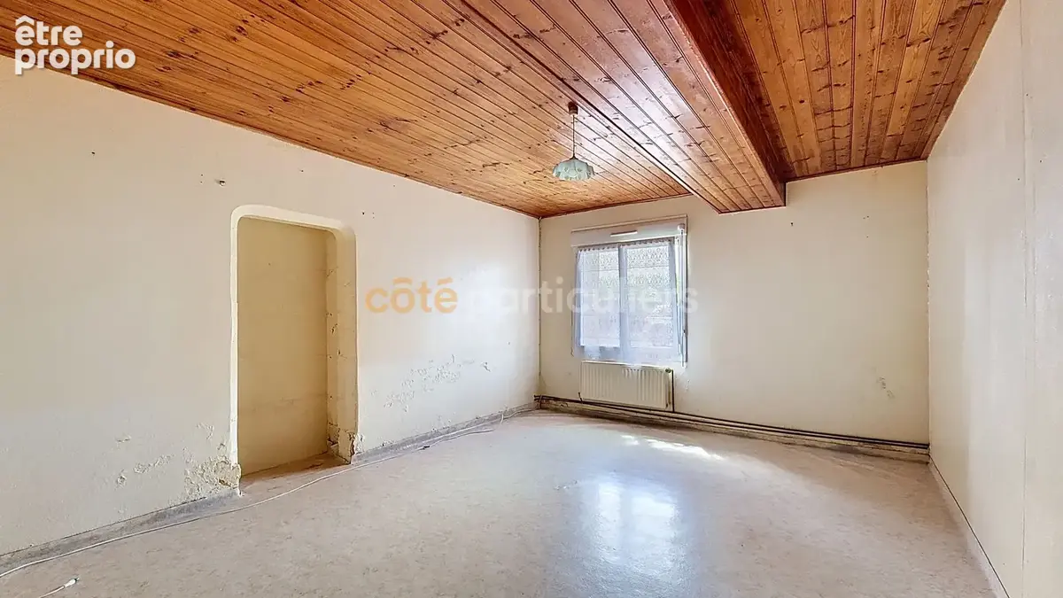 Saint vincent sur jard -- ensemble immobilier -- maison 4 pieces -- grange -- terrains -- 5 hangars - photo 7