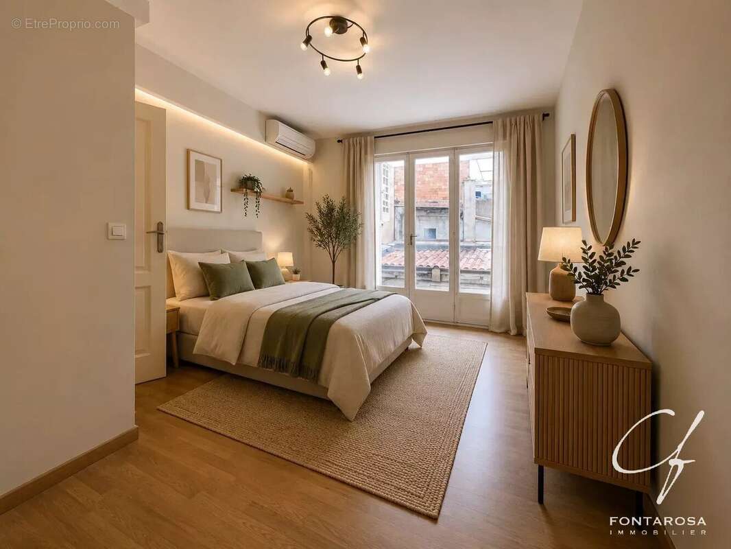 Appartement à SAINT-RAPHAEL