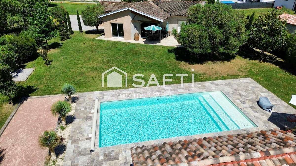 Photo 2 - Maison à BRESSOLS