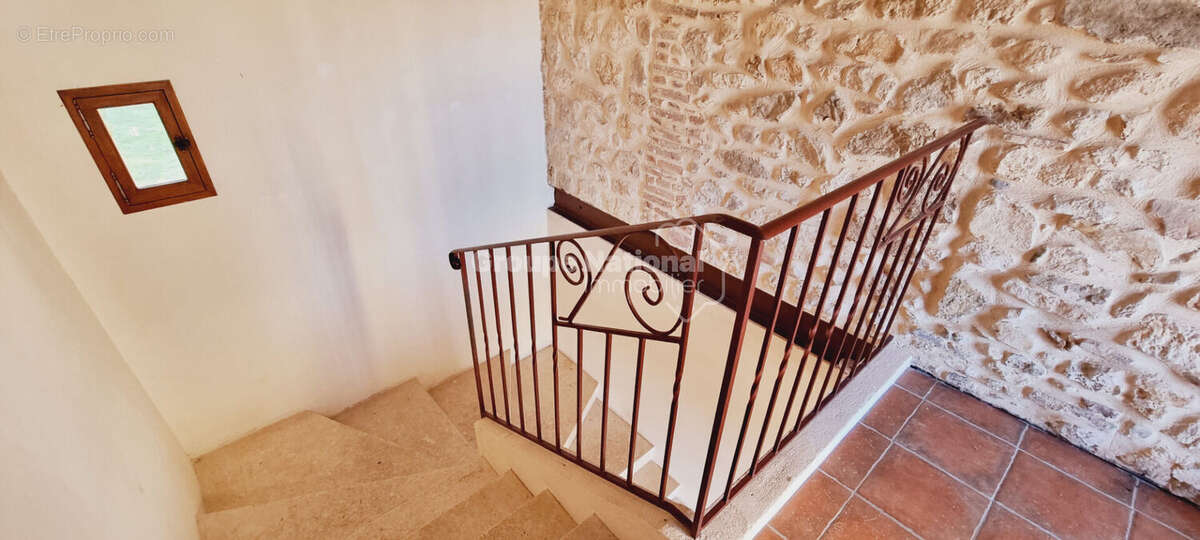 Maison à GOUDARGUES