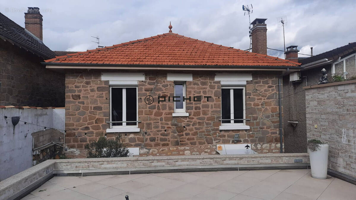 Maison à BRIVE-LA-GAILLARDE