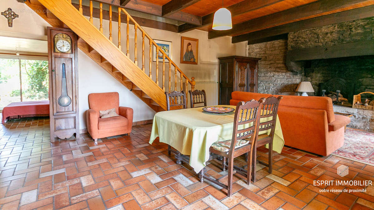 Riec Sur Belon : maison en pierre, 4 chambres, proche bourg, vie de plain pied - photo 3
