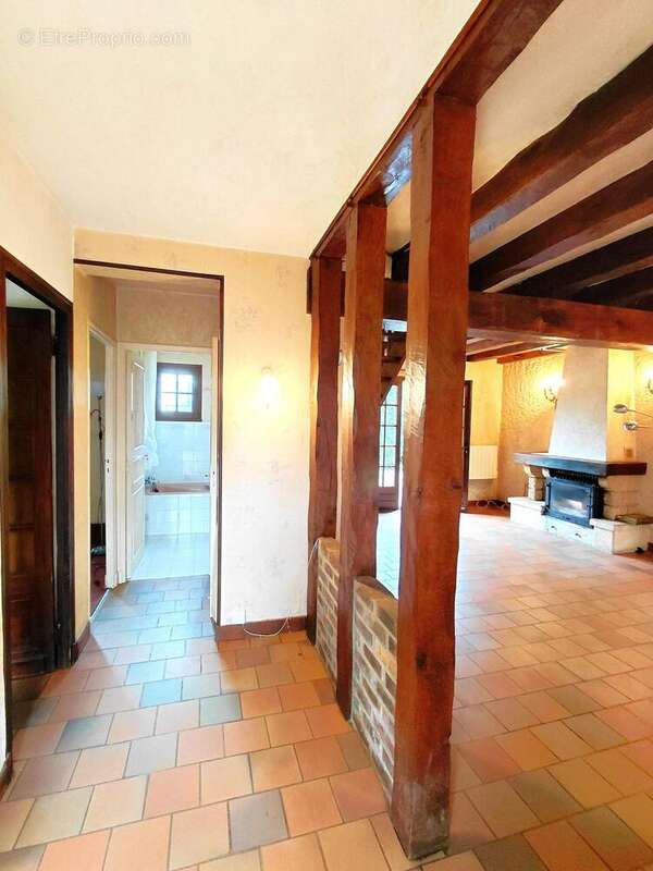 Maison 96 m² à Chailles  - photo 5