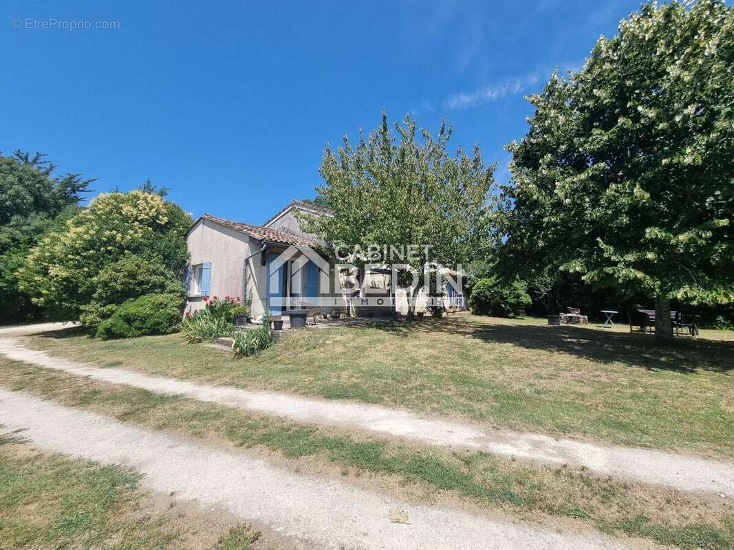 Maison à SAINT-CIERS-D&#039;ABZAC