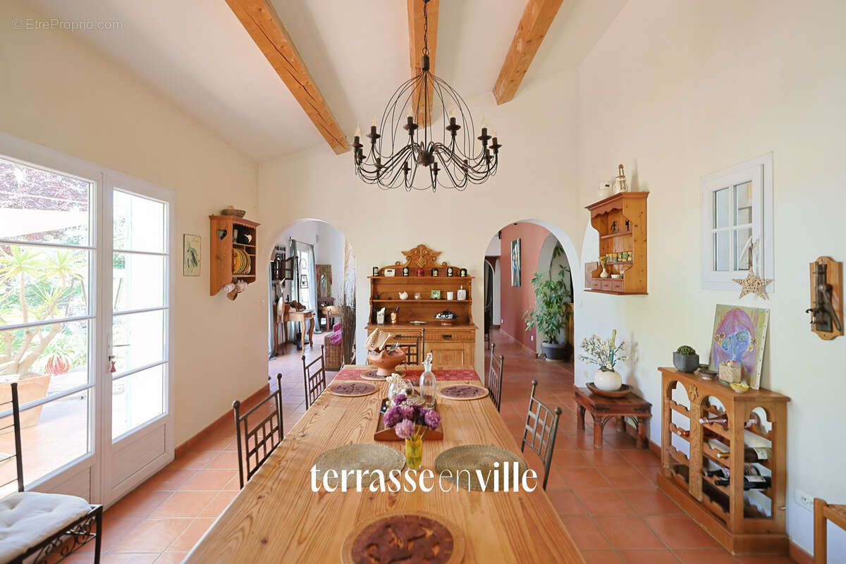 Maison à SANARY-SUR-MER