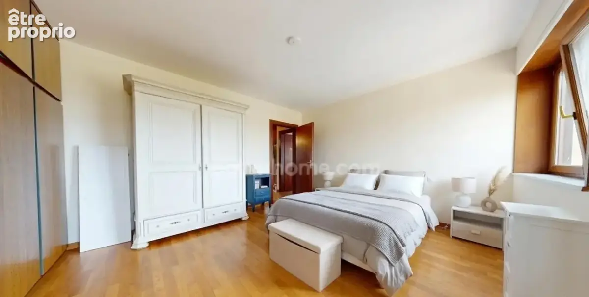 Bertrange - maison de 155 m² avec 4 chambres, garage et jardin ! fort potentiel ! - photo 10
