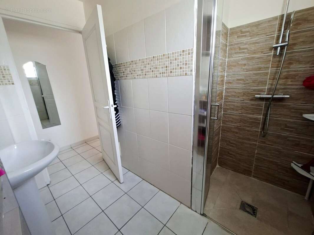 LE DIAMANT :  Appartement T3 - photo 7
