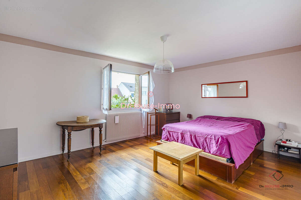 Maison 158 m² à Gagny  - photo 6