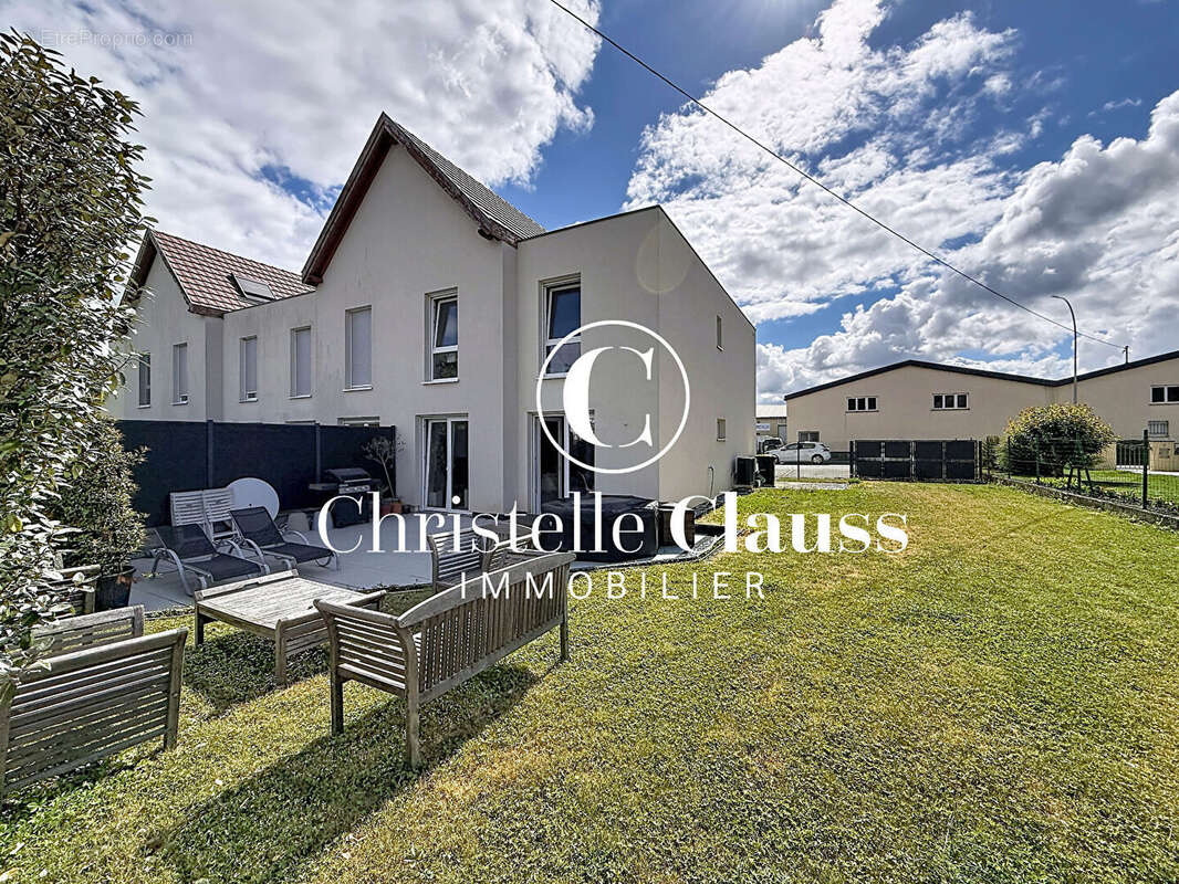 A vendre, maison à Quatzenheim, 104m², jardin, terrasse, garage, places de stationnement - photo 13
