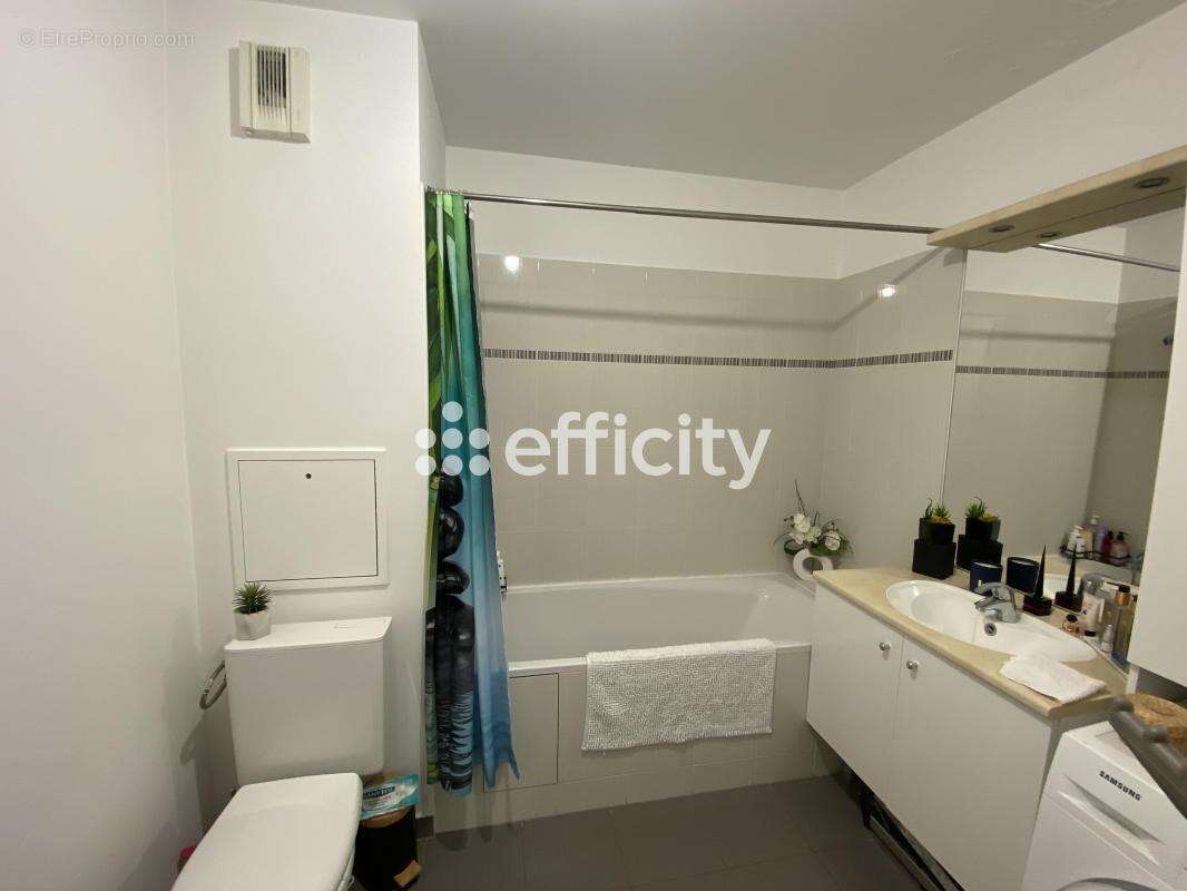 Appartement à ISSY-LES-MOULINEAUX