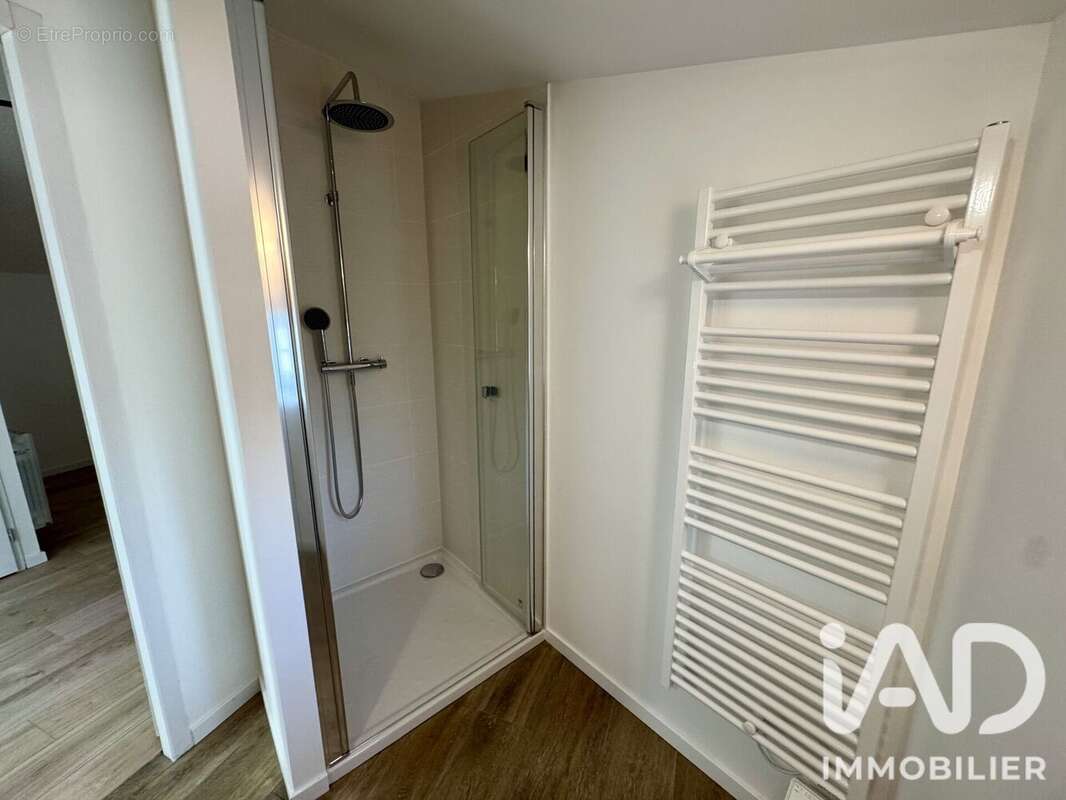 Maison 93 m² à Saint-Genis-De-Saintonge  - photo 9