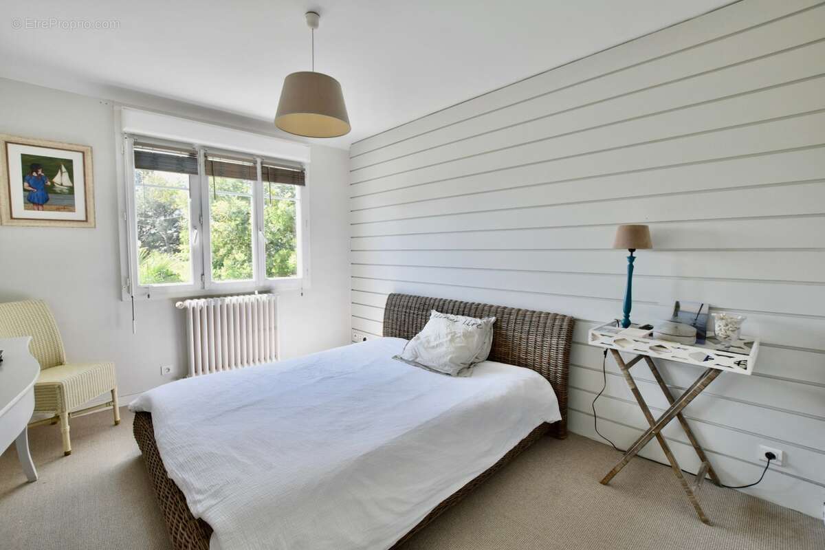 Ensemble immobilier dans quartier résidentiel ! - photo 7