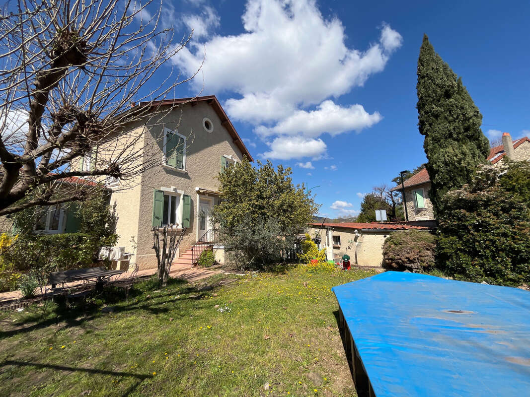Maison à VION