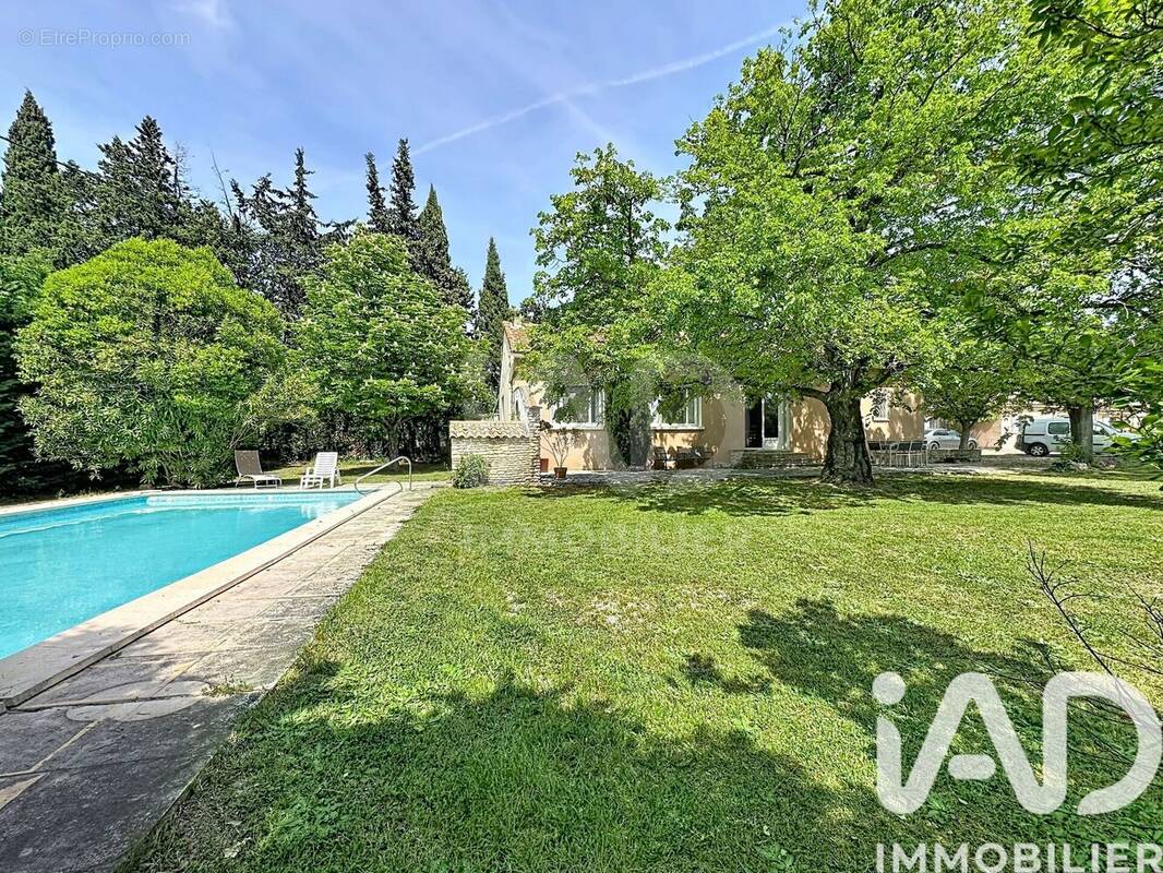 Photo 1 - Maison à SAUMANE-DE-VAUCLUSE