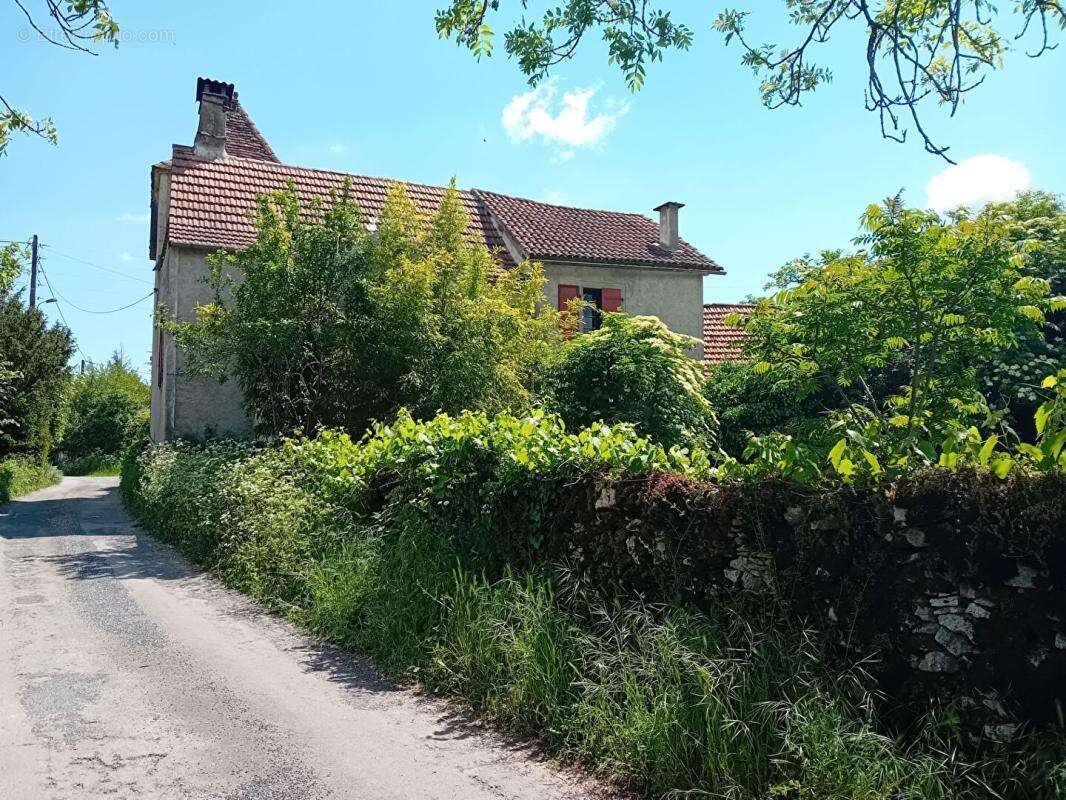 Maison à LIMOGNE-EN-QUERCY