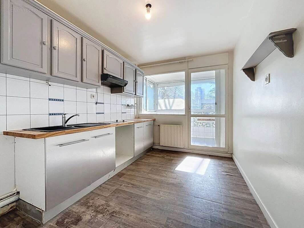 Appartement à BOISSY-SAINT-LEGER