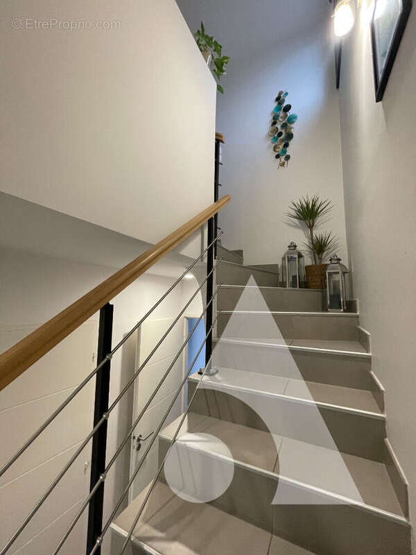 Maison à SAINTE-SAVINE