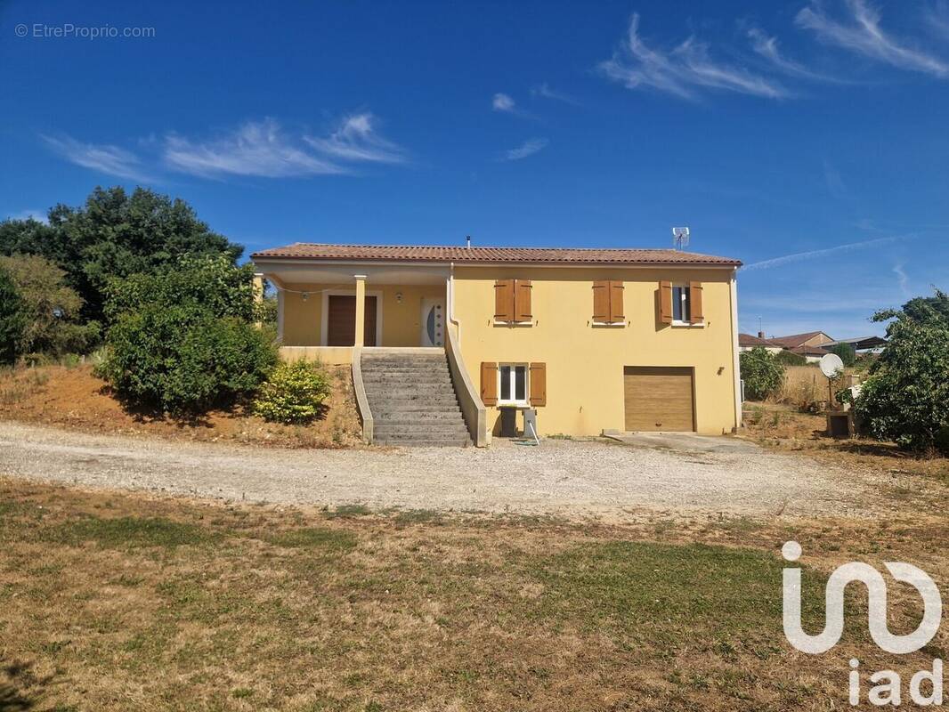 Photo 1 - Maison à CHASSENEUIL-SUR-BONNIEURE