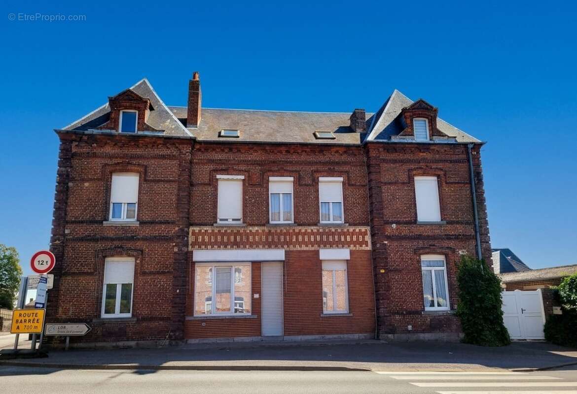 Maison à AVESNES-SUR-HELPE