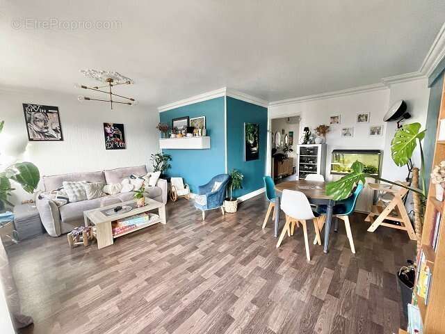 Appartement à MAISONS-ALFORT