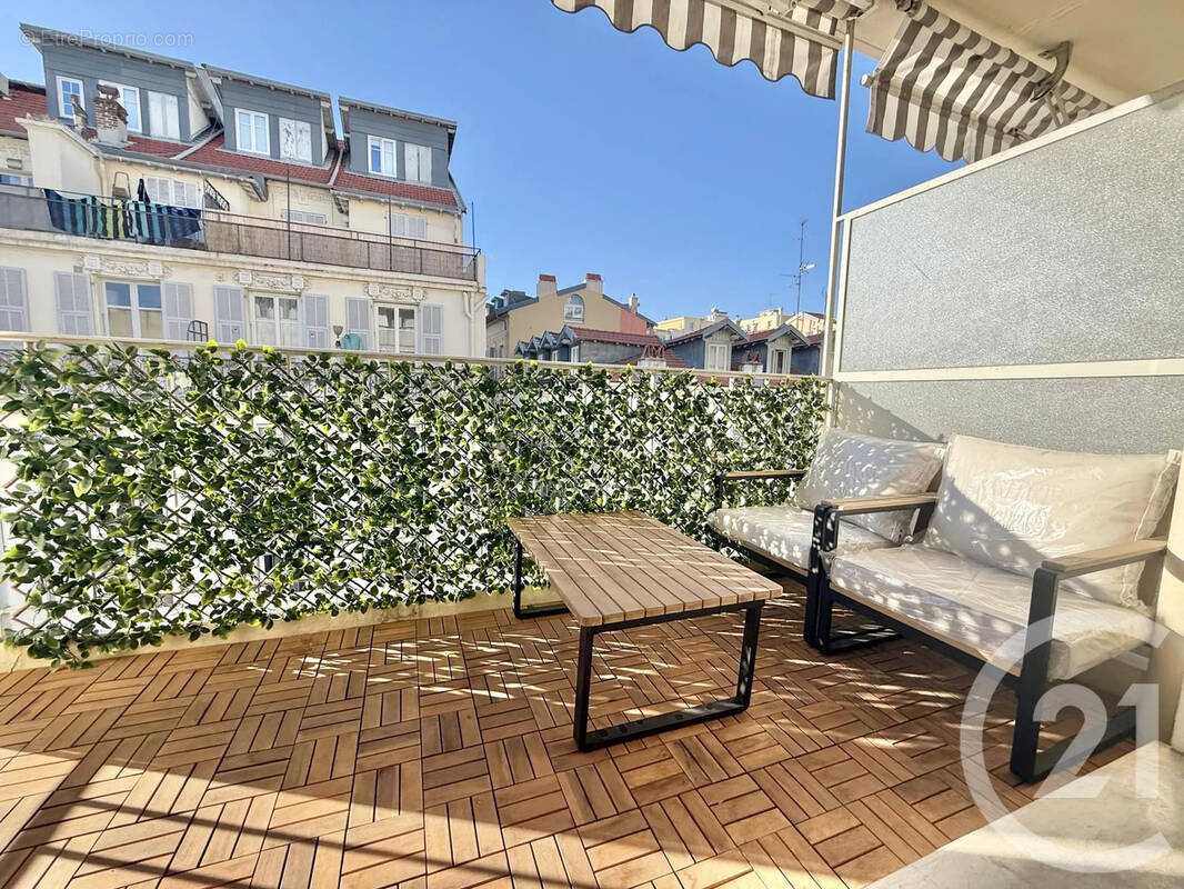 Appartement à NICE