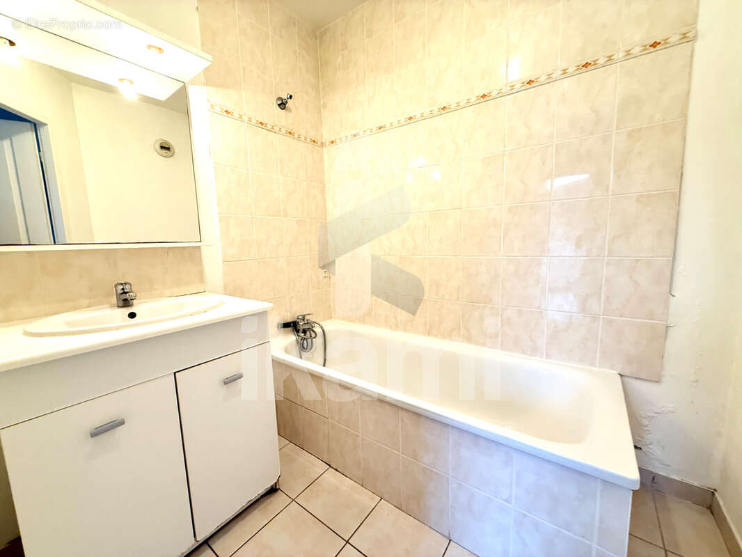 Appartement à SARRAS