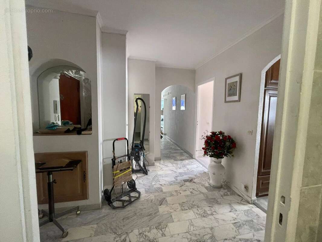 Juan les pins plages - appartement 67 m2 - vue mer laterale - photo 2