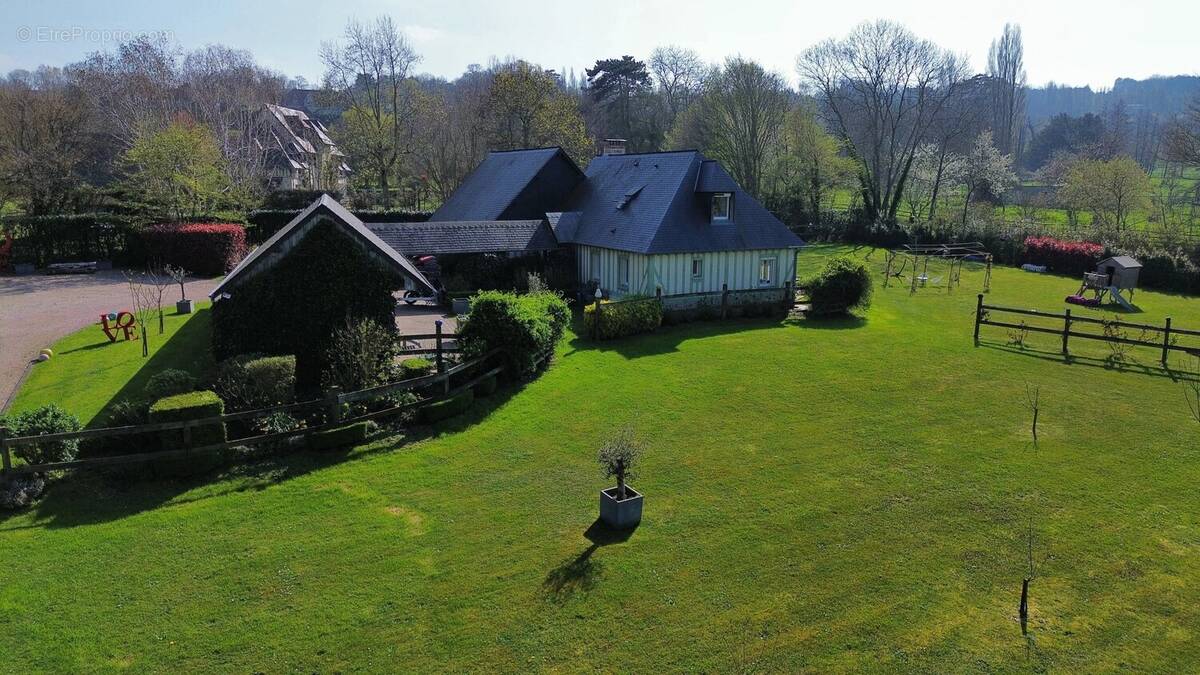 Maison à TOURGEVILLE