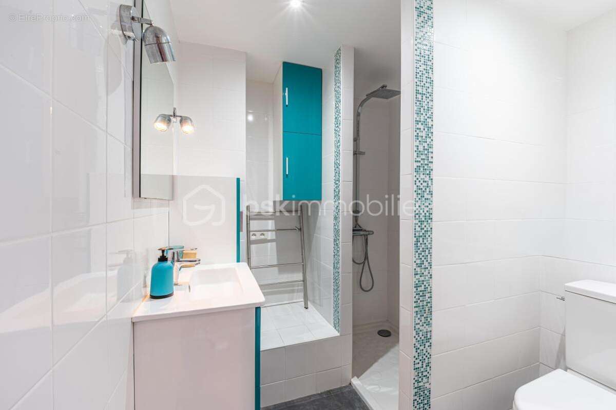 Maison à CARQUEIRANNE