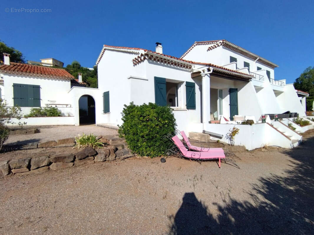 Copropriété - Maison à SAINTE-MAXIME