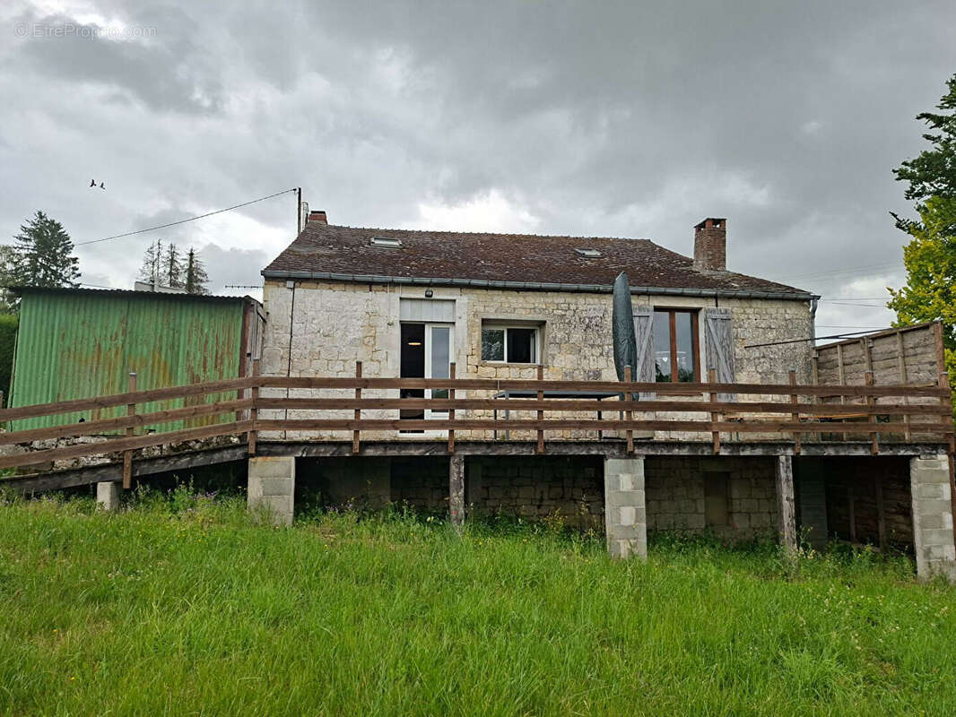 Maison à AUBENTON