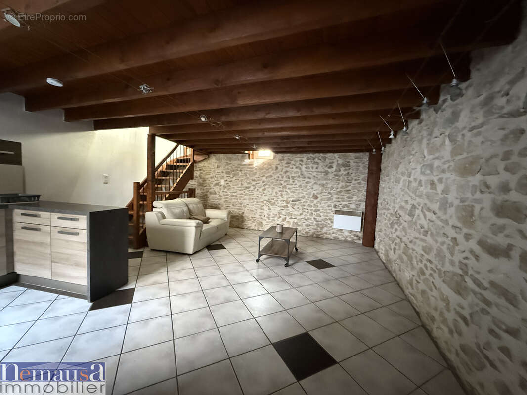 Appartement à NIMES
