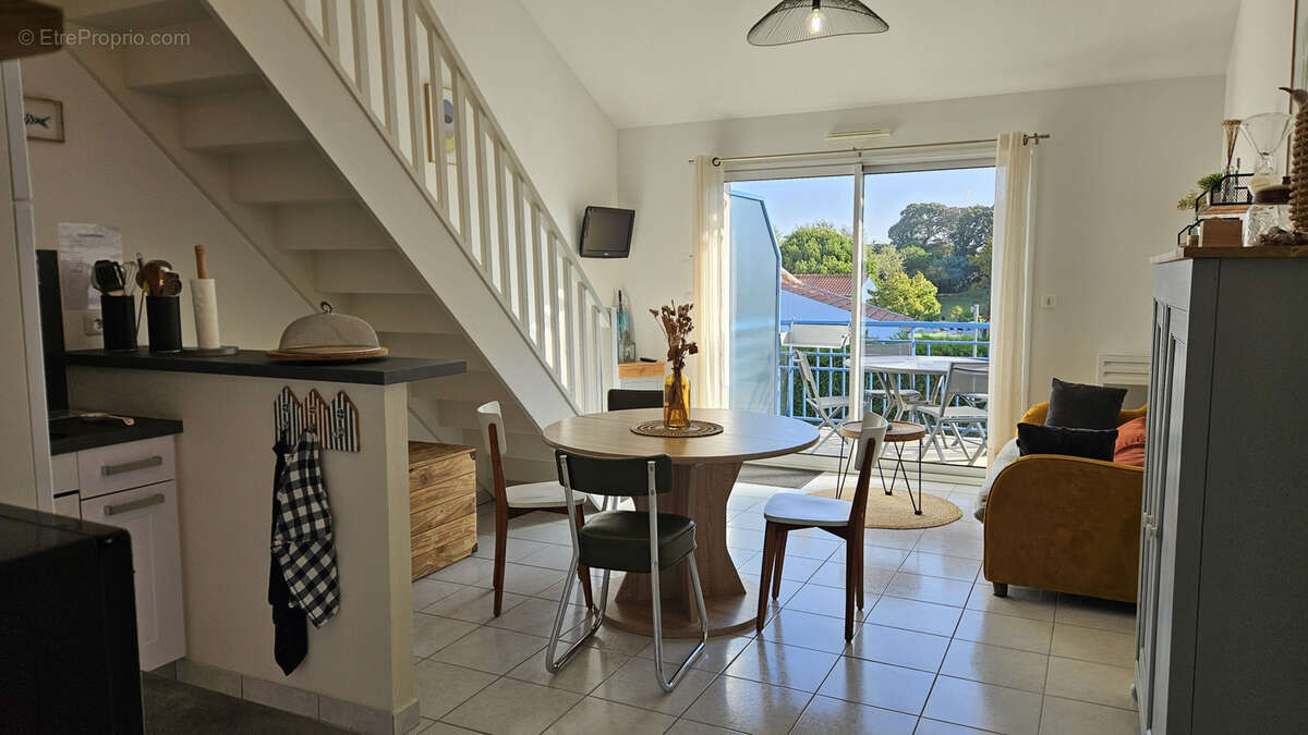 Résidence avec piscine  : appartement + parking ! - photo 5