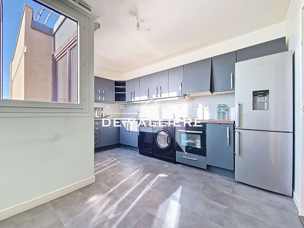 Appartement à NANTERRE