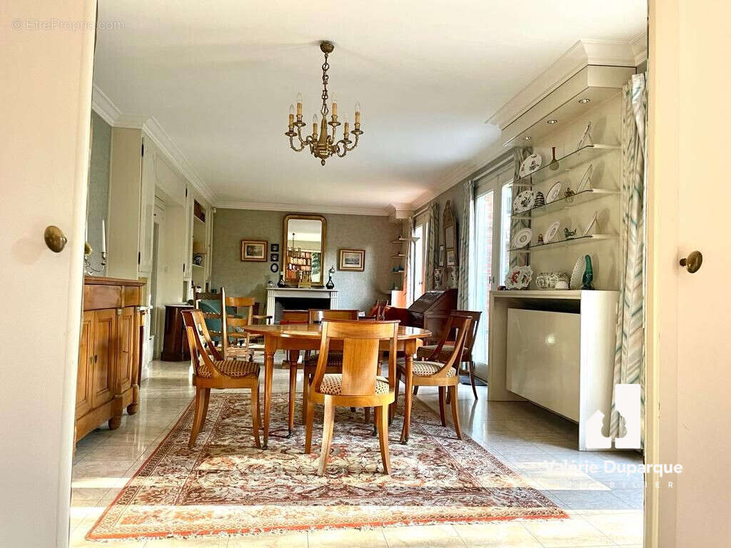 Maison à MARCQ-EN-BAROEUL