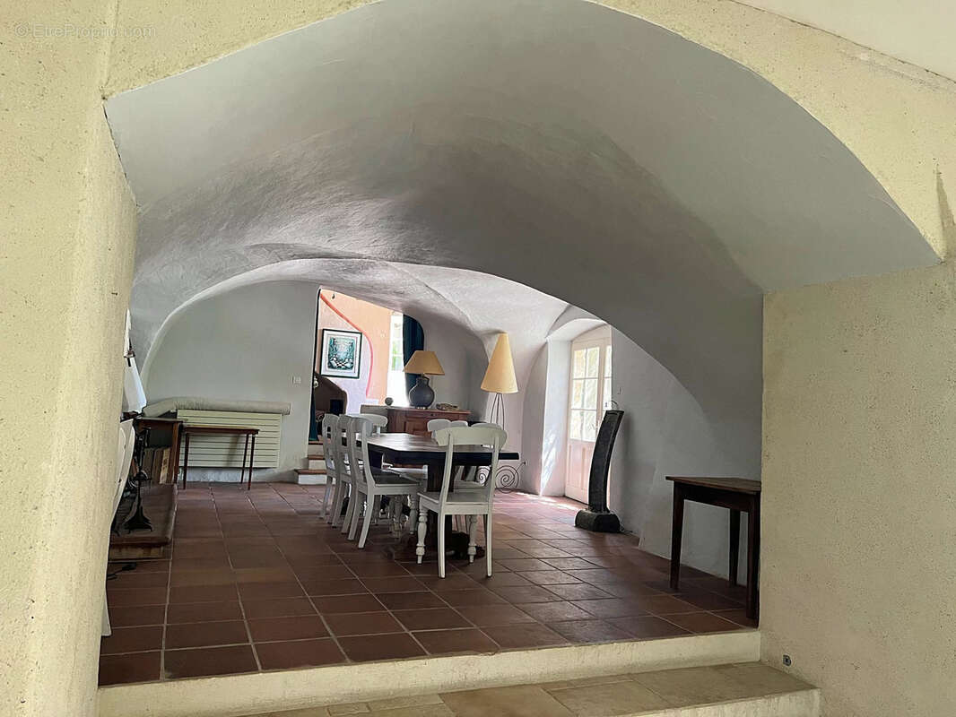 Proche de Grignan   Authentique Mas du XVᵉ siècle avec gîtes sur 4,3 hectares - photo 8