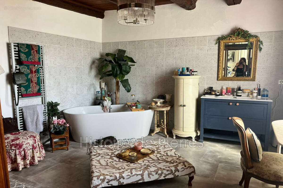 Maison à LA GARDE-FREINET