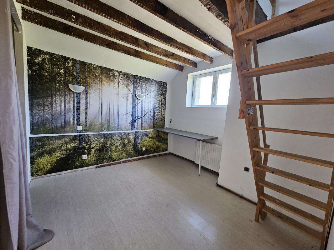 Maison à SAINT-VAURY