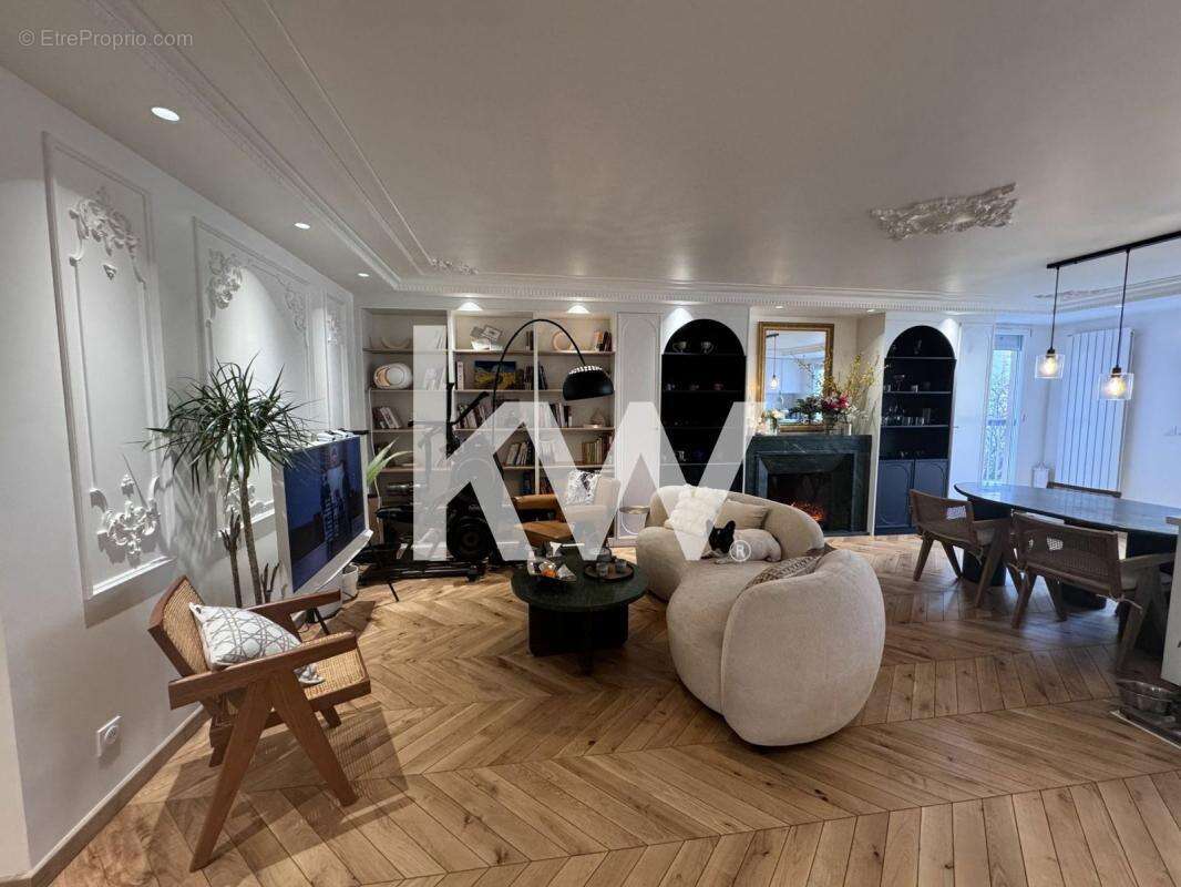 Appartement T4 (87 m²) en vente à Paris - photo 6